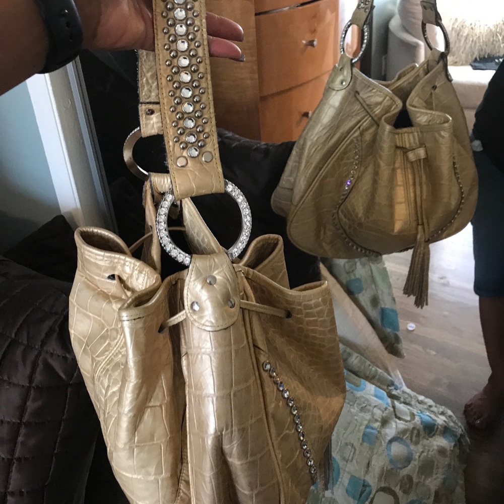 Authentic✨✨ RAVIANI HANDBAG ✨✨ - Picture 8 of 8